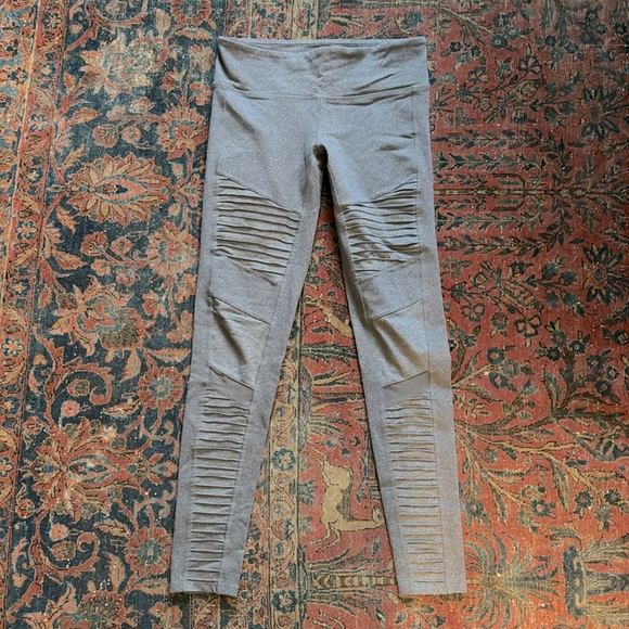 AlO yoga leggings - Picture 3 of 16